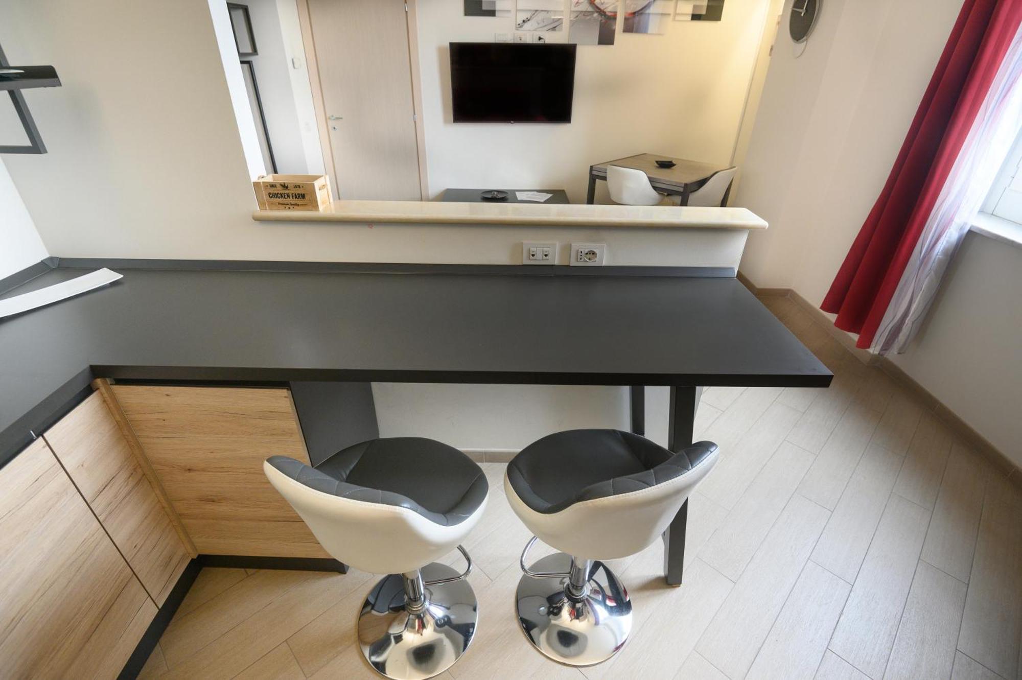 293 - La Casa Del Porto Luxury, Il Tuo A A Pochi Passi Dal Porto - Parcheggio Privato Apartment