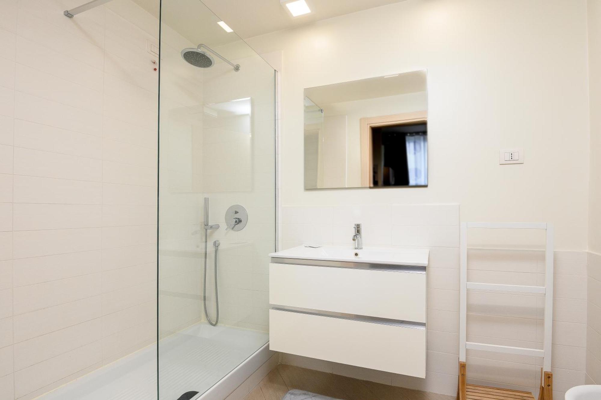 Apartment 293 - La Casa Del Porto Luxury, Il Tuo A A Pochi Passi Dal Porto - Parcheggio Privato Genua